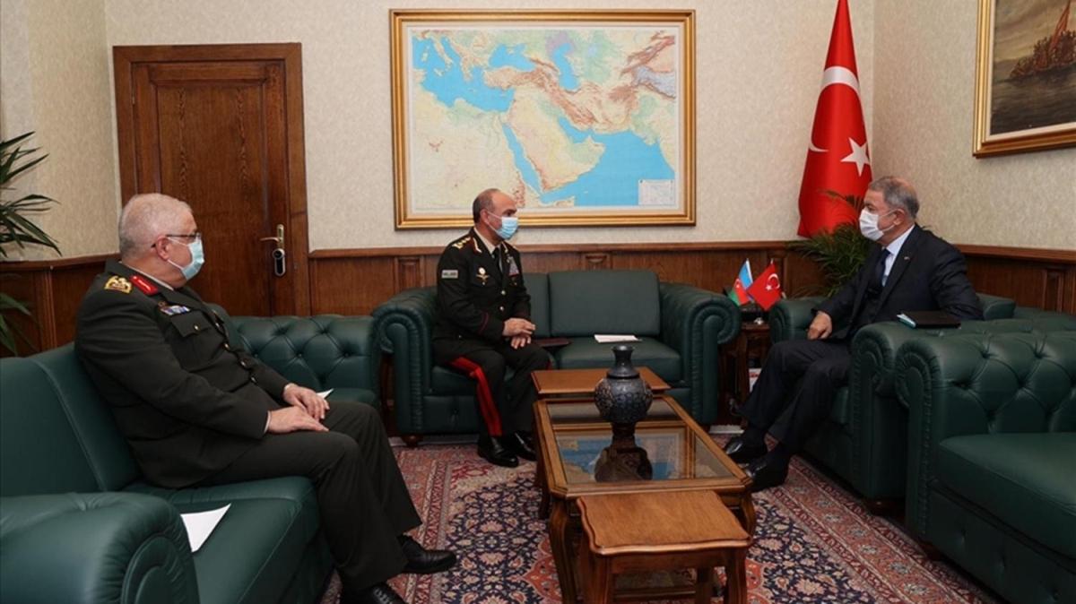 Bakan Akar, Azerbaycan Savunma Bakan Yardmcs Mustayev'i kabul etti
