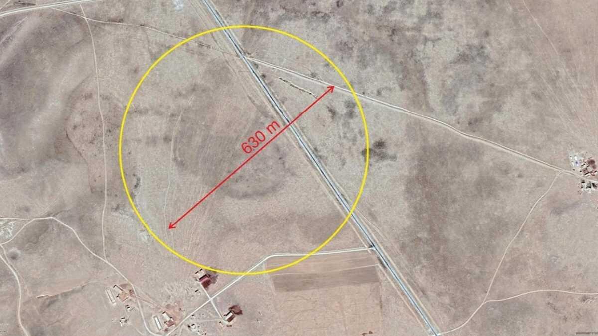 Karapnar'da yine obruk tespit edildi: Bu kez zerinden yol geiyor