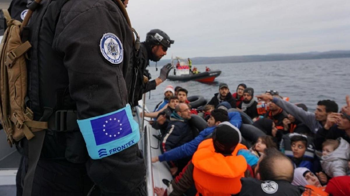 AB'den Frontex'e soruturma: nsanlk sular aratrlacak