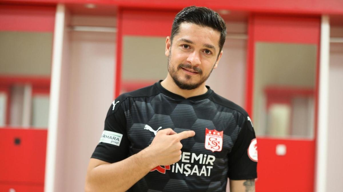 Ahmet Ouz Sivasspor'da