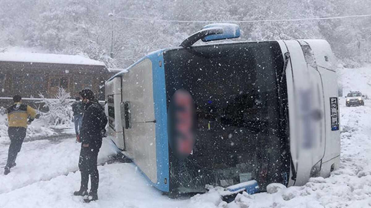 Zonguldak'ta yolcu otobs devrildi! Yarallar var