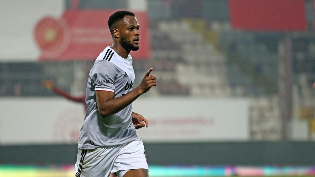 Belika'da Cyle Larin pimanl