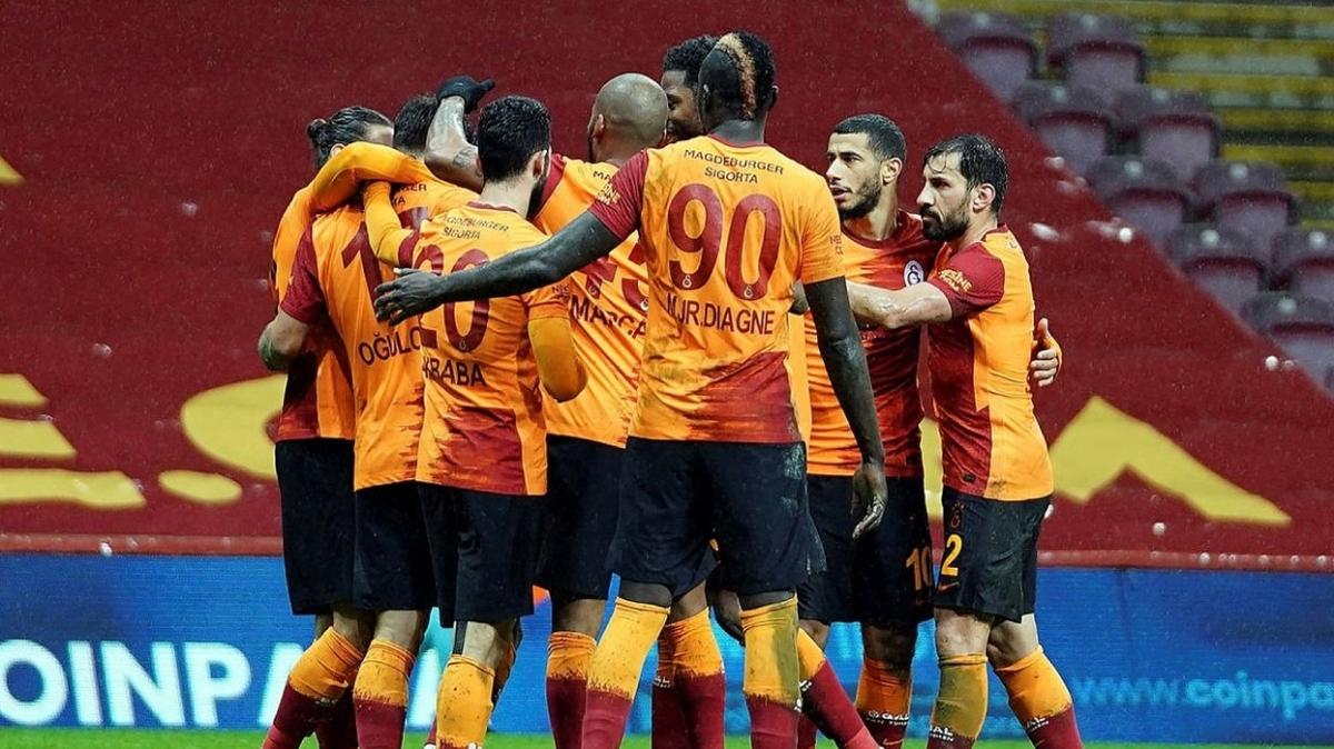 Galatasaray 3 eksikle Beikta derbisine kyor
