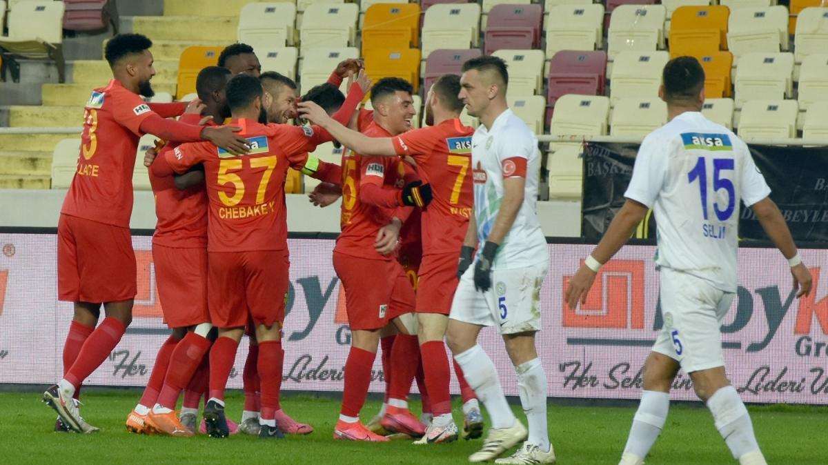 Yeni Malatyaspor, Çaykur Rizespor'a fark attı