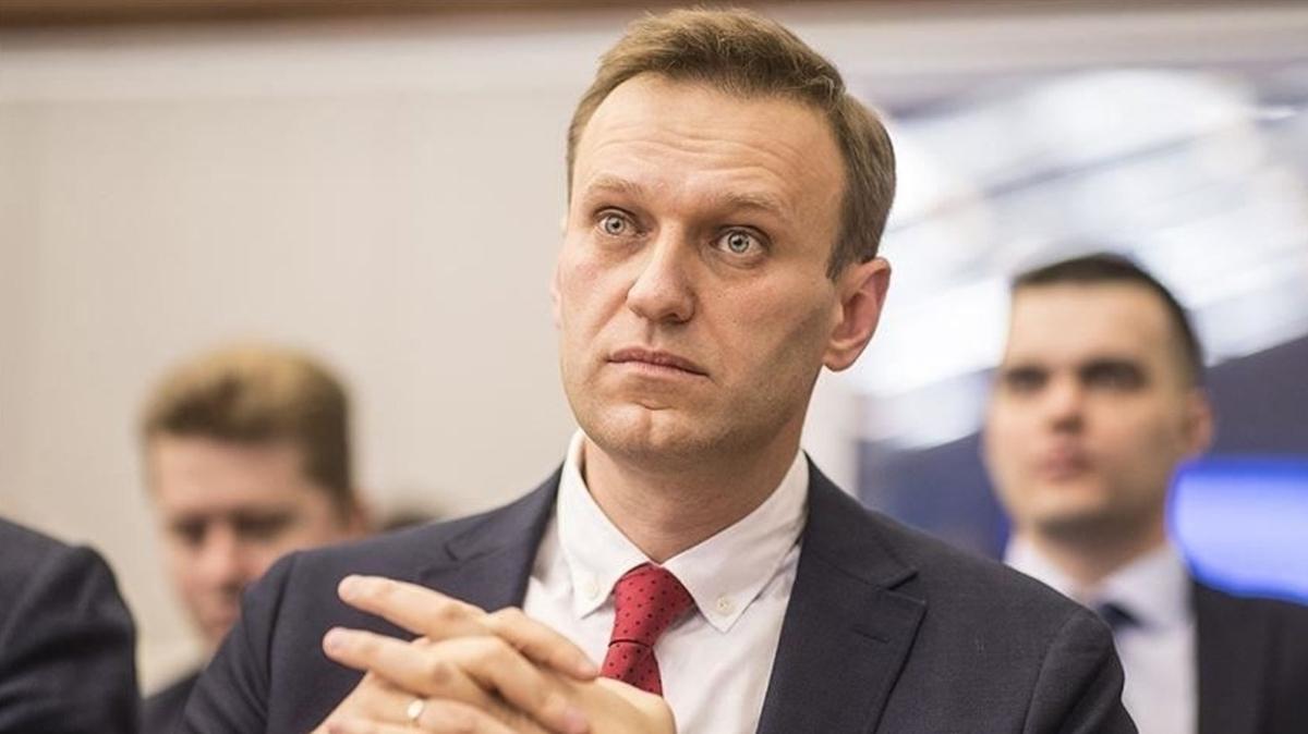 Rus muhalif Navalny'nn 30 gn tutuklu kalmasna karar verildi