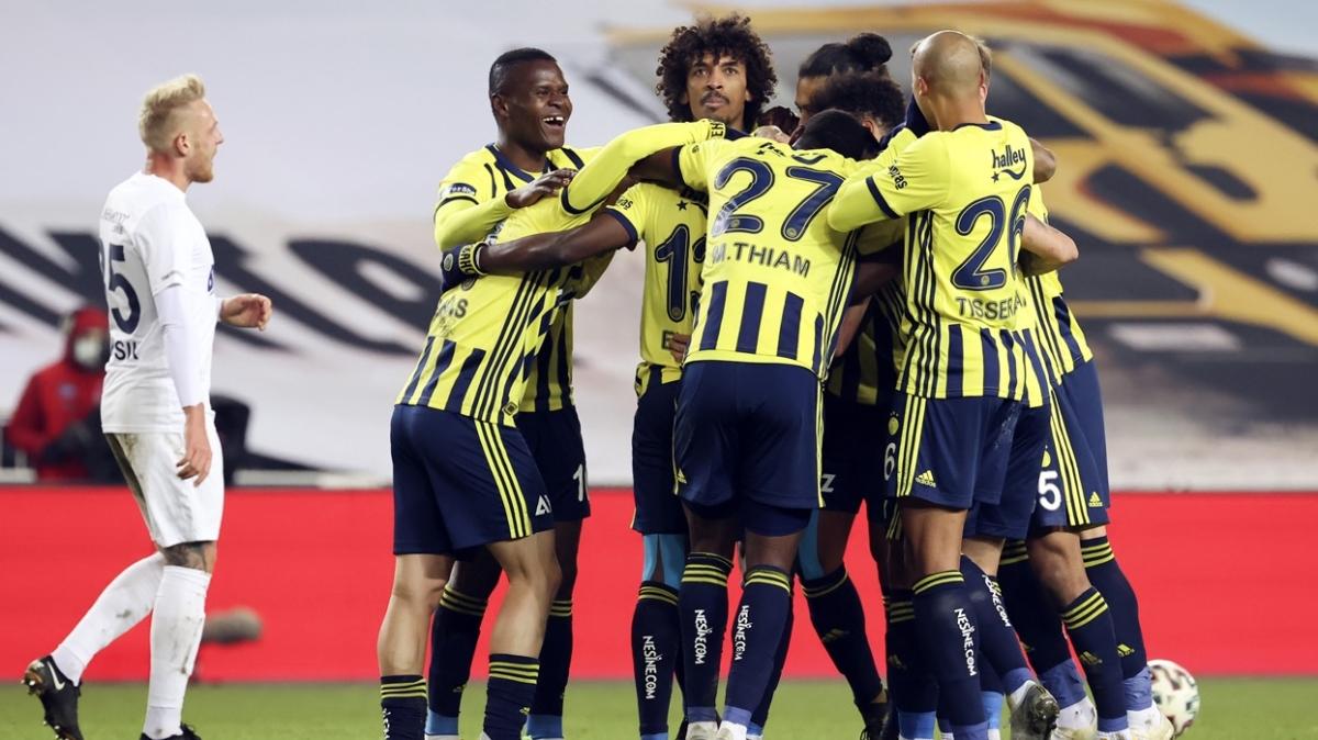 Fenerbahçe düşme hattıyla oynadığı maçlarda firesiz ilerliyor