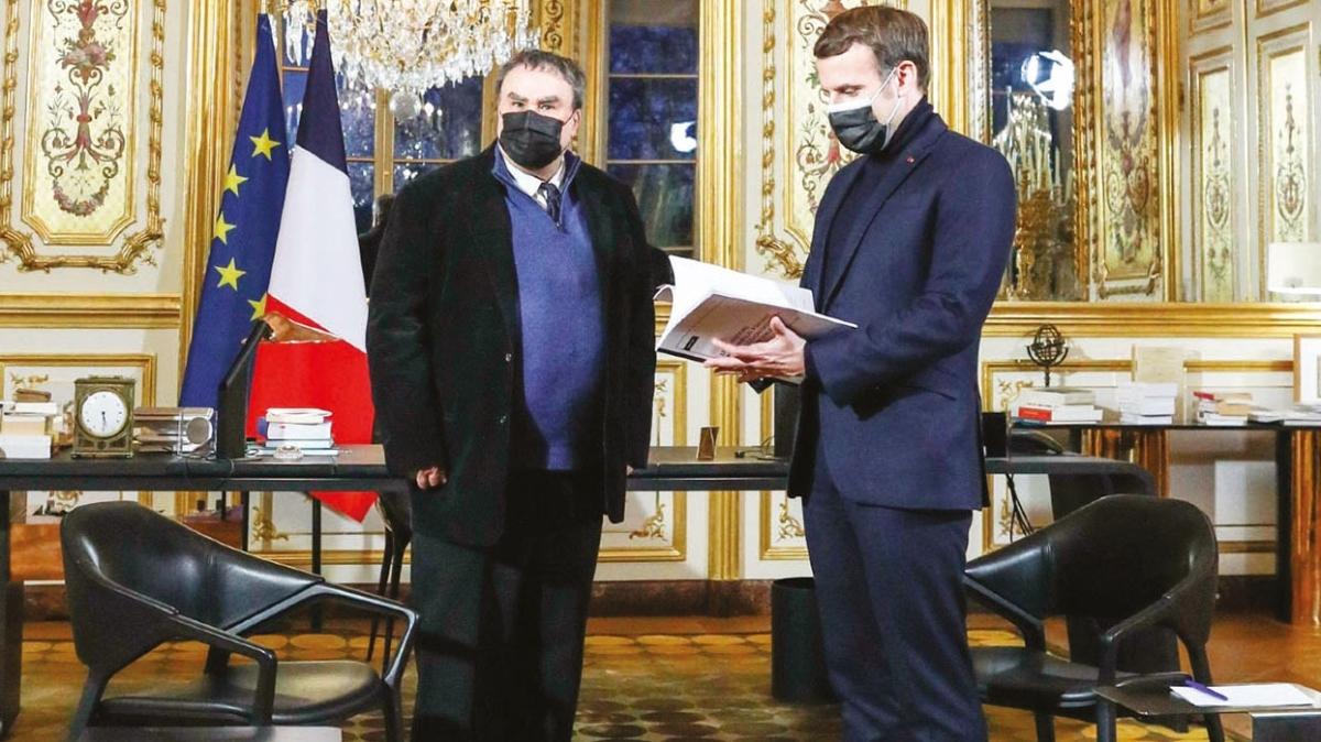 Macron'un yüzüne nükleer gerçeği
