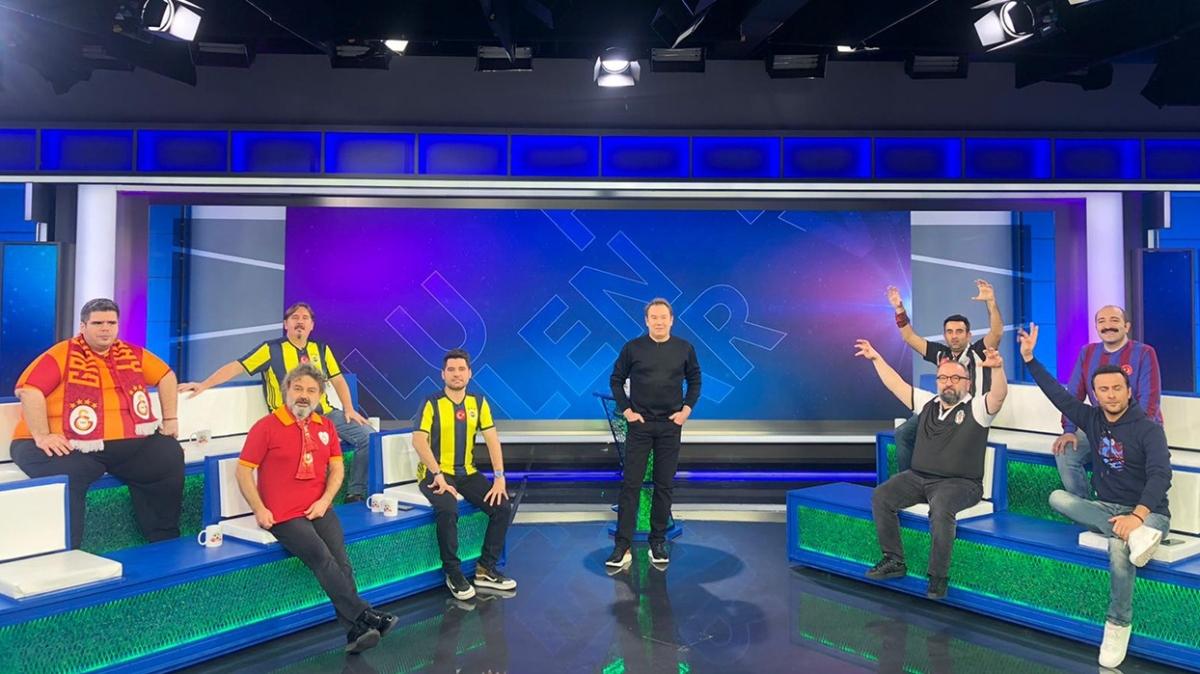 360'tan ezber bozan futbol program: Futbolu Bilen "Var", seyircileri yine ekrana kilitledi