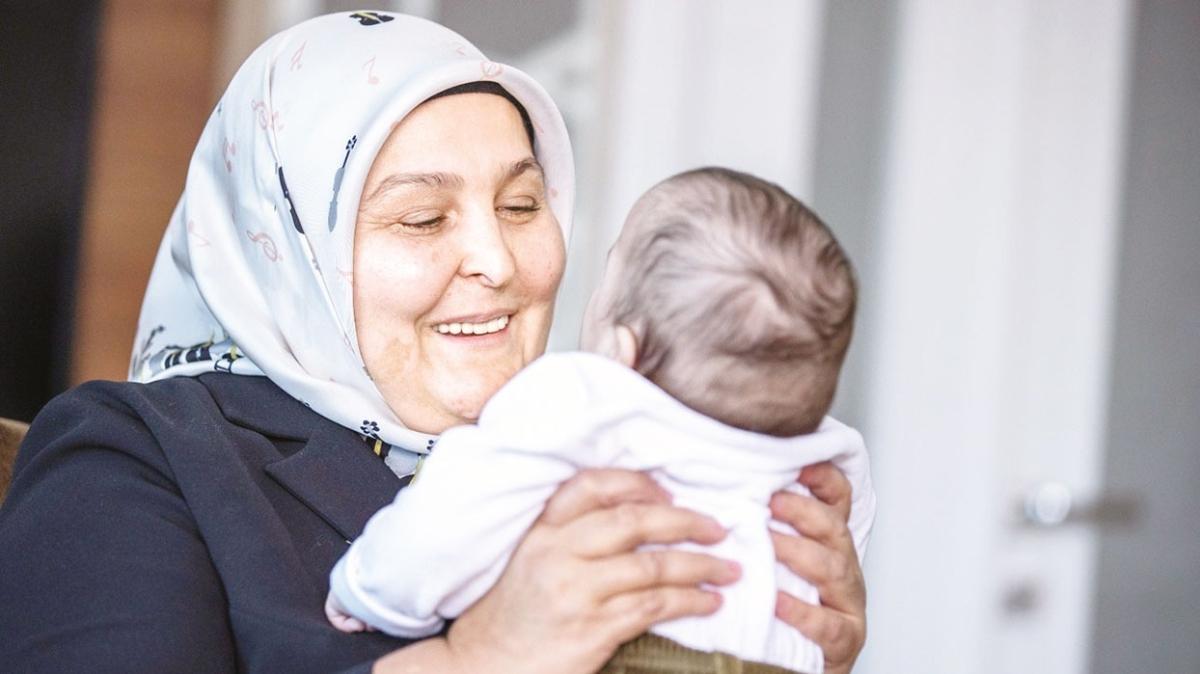 AK Partili vekilin koruyucu annelik sevinci! 'Evde mutluluk patlaması yaşıyoruz'