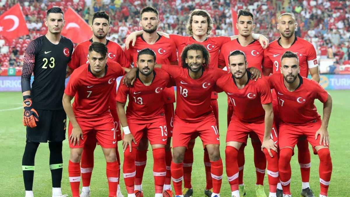 Beikta transfer haberi: Cenk Tosun'dan yeil k! Geri dnyor