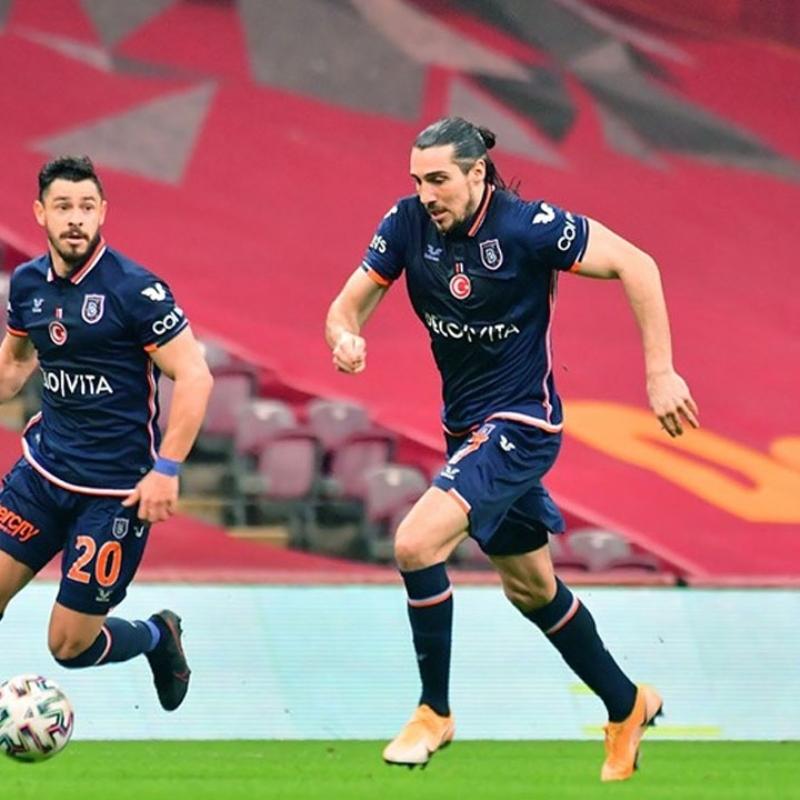 Başakşehir'in Süper Lig'deki galibiyet özlemi 5 maça yükseldi