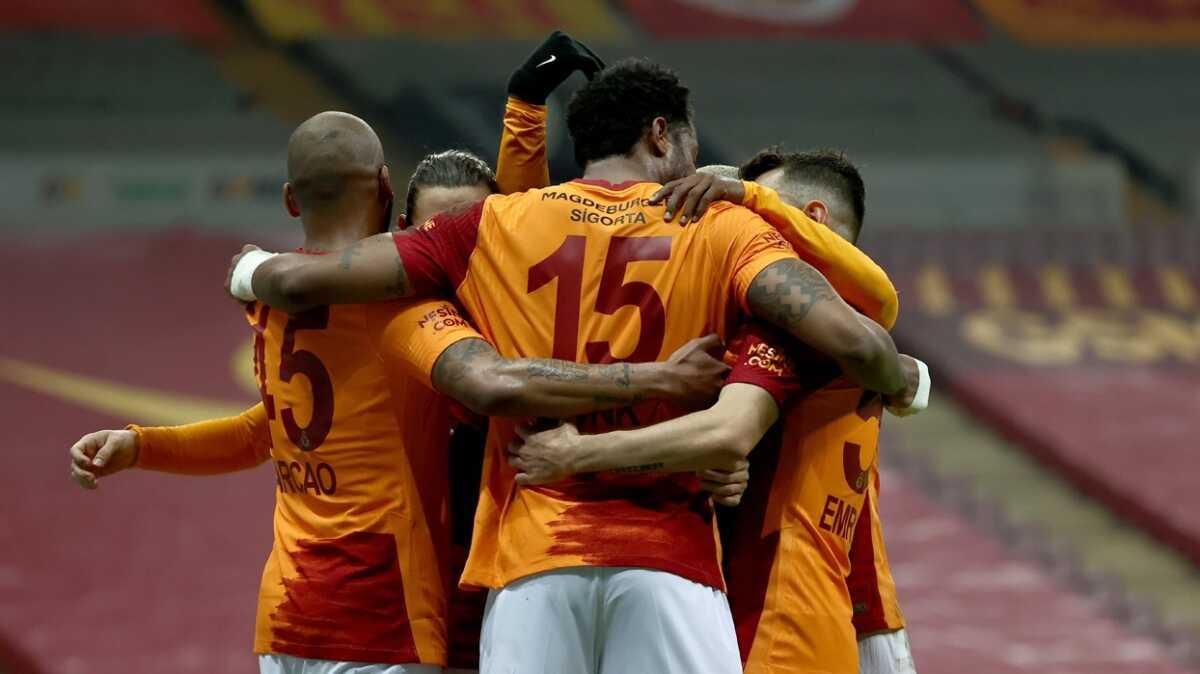 Galatasaray, Fenerbahe derbisine 4'te 4'le gidiyor