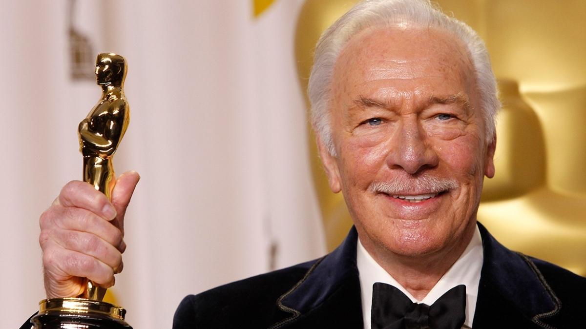 Neeli Gnler'in albay Christopher Plummer'dan ac haber