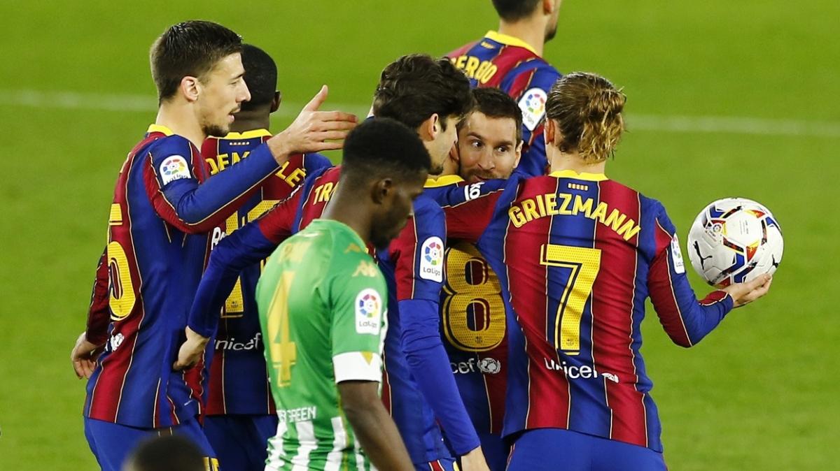 Lionel Messi oyuna girdi, Barcelona Real Betis'i devirdi