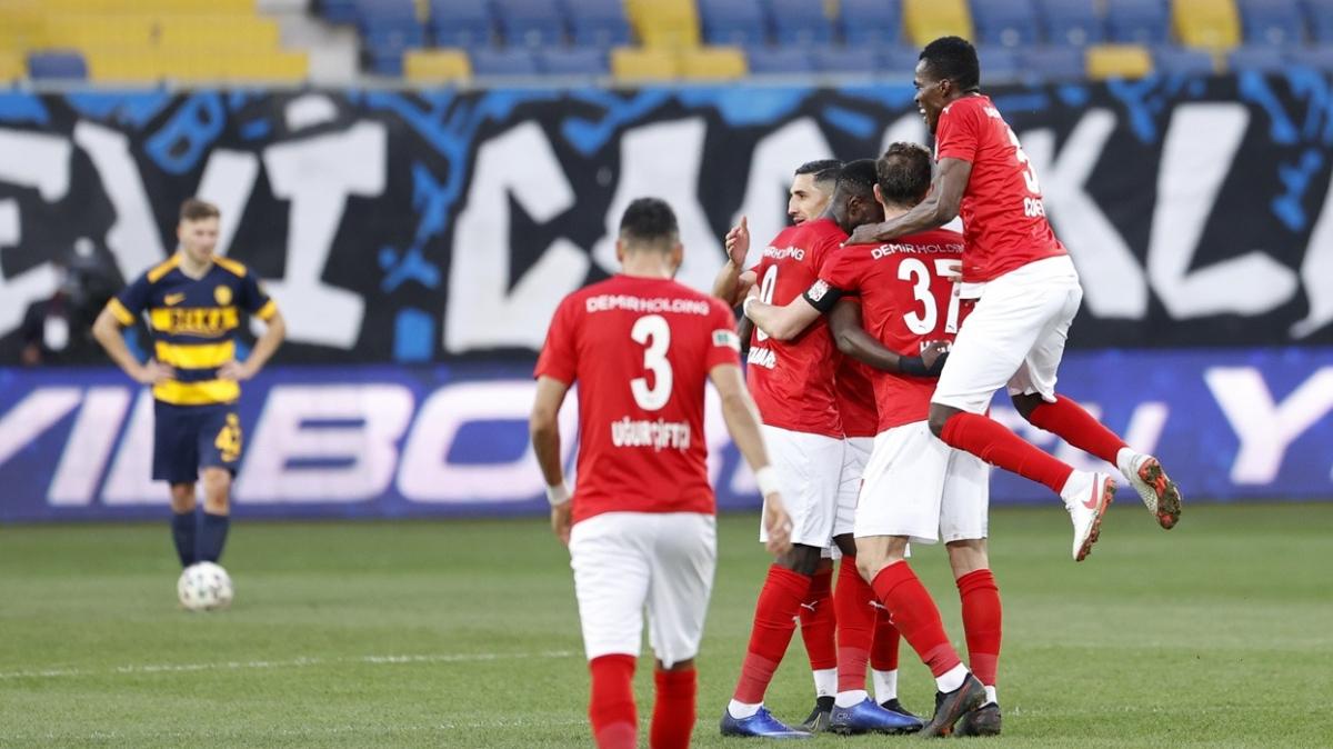 Sivasspor 5 malk galibiyet zlemini dindirdi