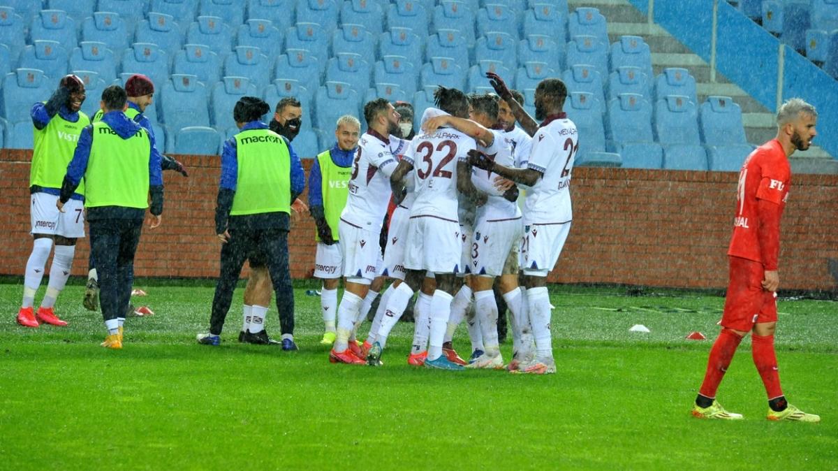Trabzonspor 10 eksikle Baakehir'e konuk oluyor