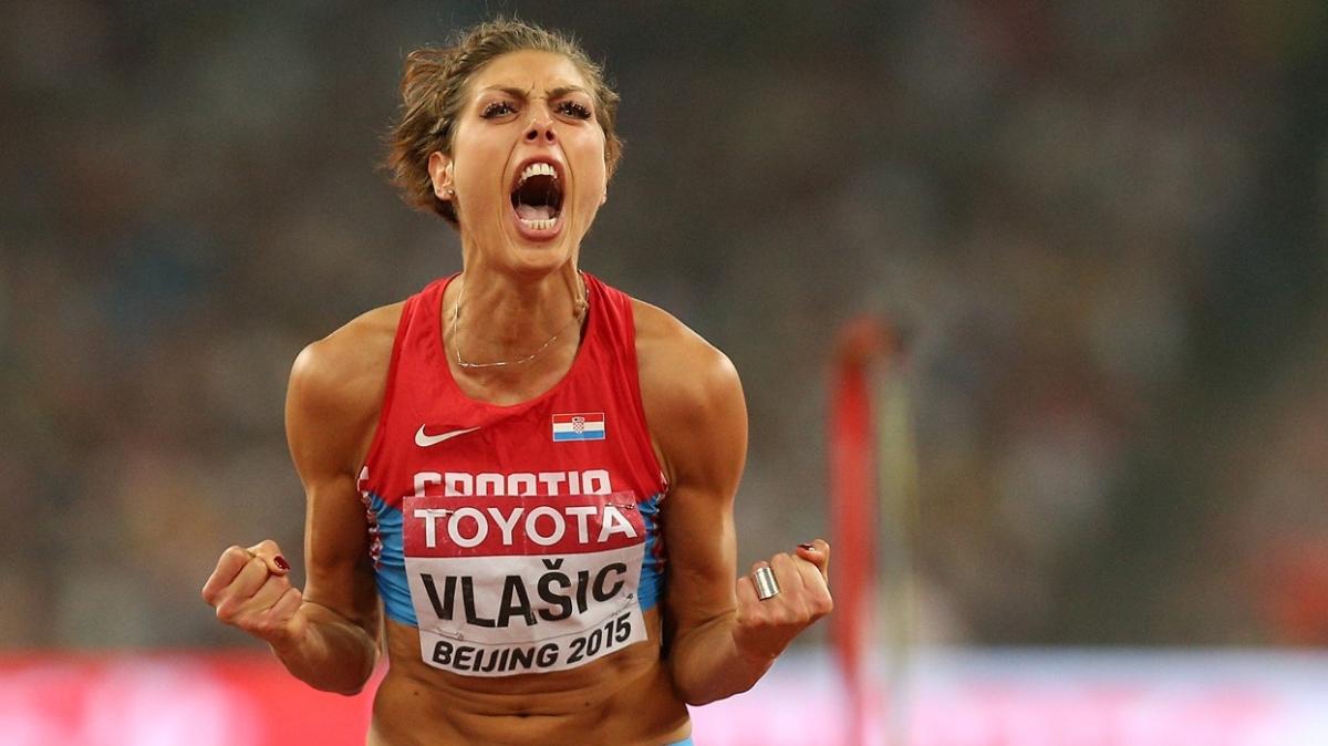 Kadınlar yüksek atlamada tarihi dereceler elde eden Blanka Vlasic sporu bıraktı