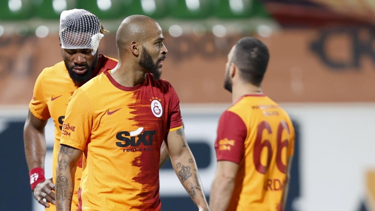 Galatasaray savunmasıyla da zirvede