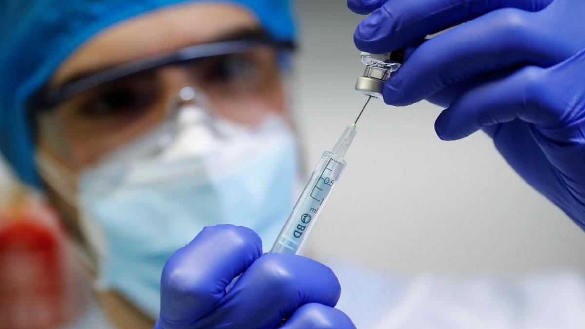 Lübnan'da Kovid-19 aşısıyla ilgili tartışma yaratan iddia