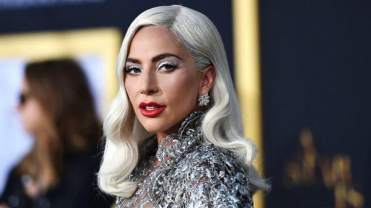 Lady Gaga'dan ters köşe… Yeni projesi için bambaşka biri oldu