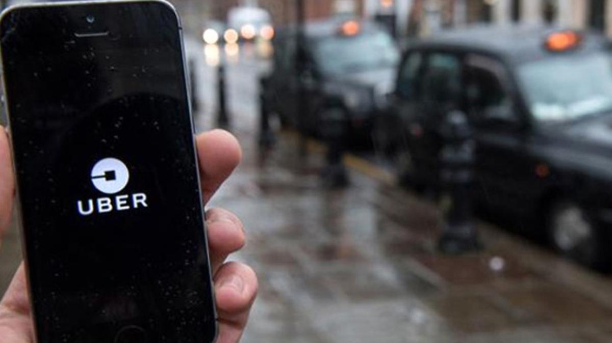 Brüksel'den Uber sürücülerine "akıllı telefon" yasağı