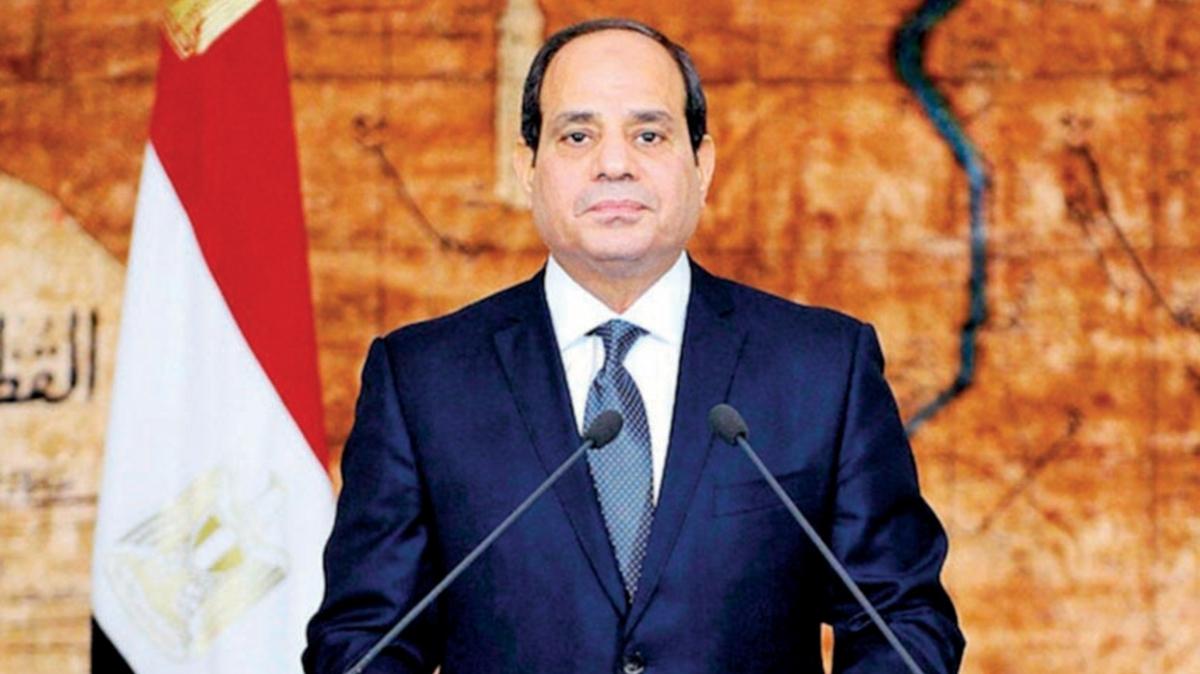 Sisi'yi eletirmiti... Msrl gazeteci stanbul dn Kahire'de sr oldu!