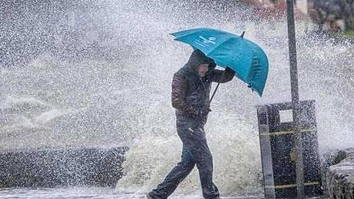 Meteoroloji'den son dakika uyars: Saanak yamur ve kar geliyor...