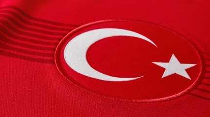 Spor camias�ndan �ehitler i�in ba�sa�l��� mesaj�