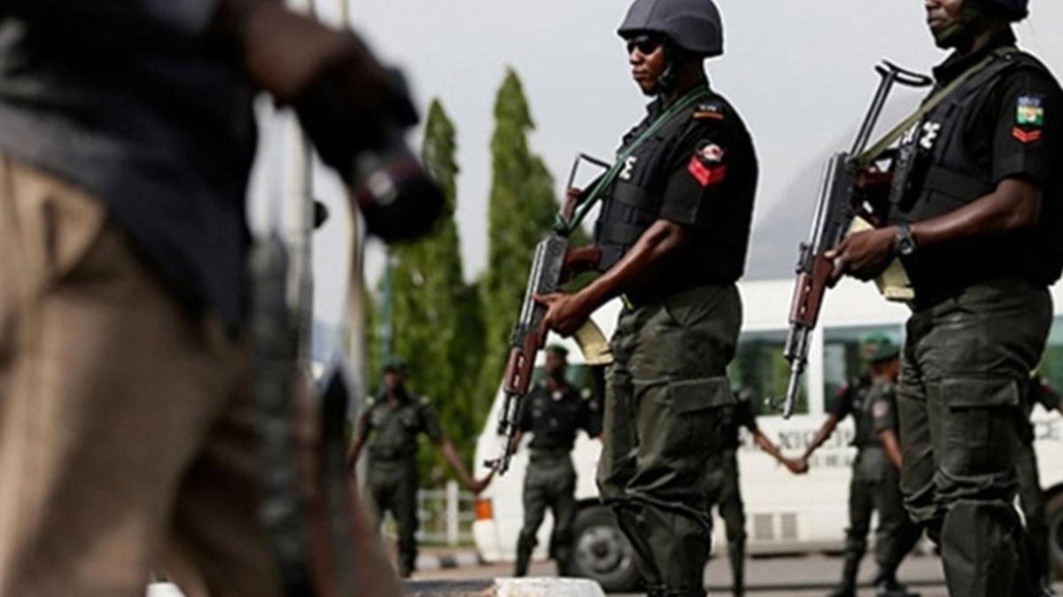 Nijerya'da silahl kiiler bir kye saldrd: En az 60 kii karld