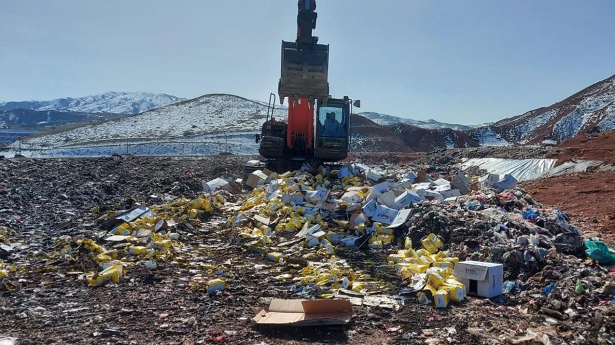 Sivas'ta 9 yl ne yakalanan 5 ton kaak ay topraa gmlerek imha edildi