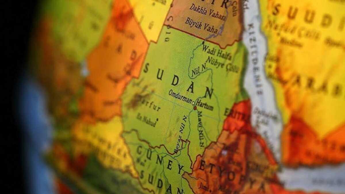 Sudan'da yeni dnem: 8 blgeli federal sisteme gei kabul edildi