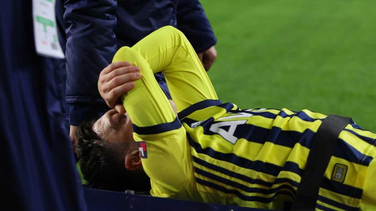 Fenerbahe'de Mesut zil kabusu! te muhtemelen karaca malar...