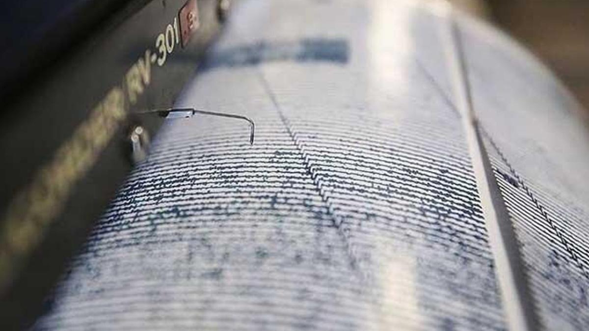 Akdeniz'de Girit aklarnda 4.5 byklnde deprem meydana geldi