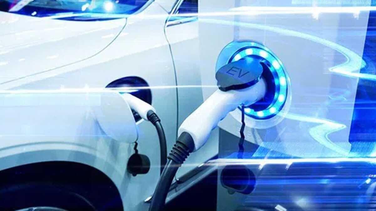 Volkswagen'in elektrikli otomobilleri akaryakt dolum sresi ile e bir arj sresine sahip olacak