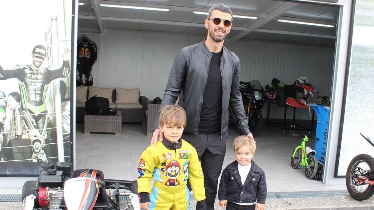 Kenan Sofuoğlu, 2 yaşındaki oğlu Zayn'ı Formula 1'e hazırlıyor