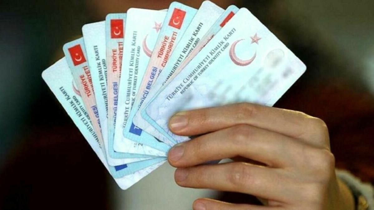 Trkiye-Azerbaycan vizesiz seyahat balad m" Trkiye-Azerbaycan kimlikle giri ne zaman" 