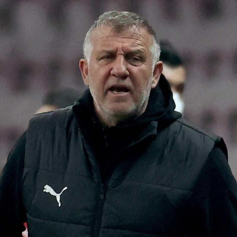 BB. Erzurumspor'a Mesut Bakkal da are olmad