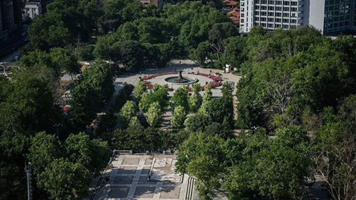Gezi Park'nn devriyle Vakflar Genel Mdrl'nden son dakika aklamas: Sultan Beyazt Han Veli Vakf'na ait tanmazlardan olduu tespit edildi