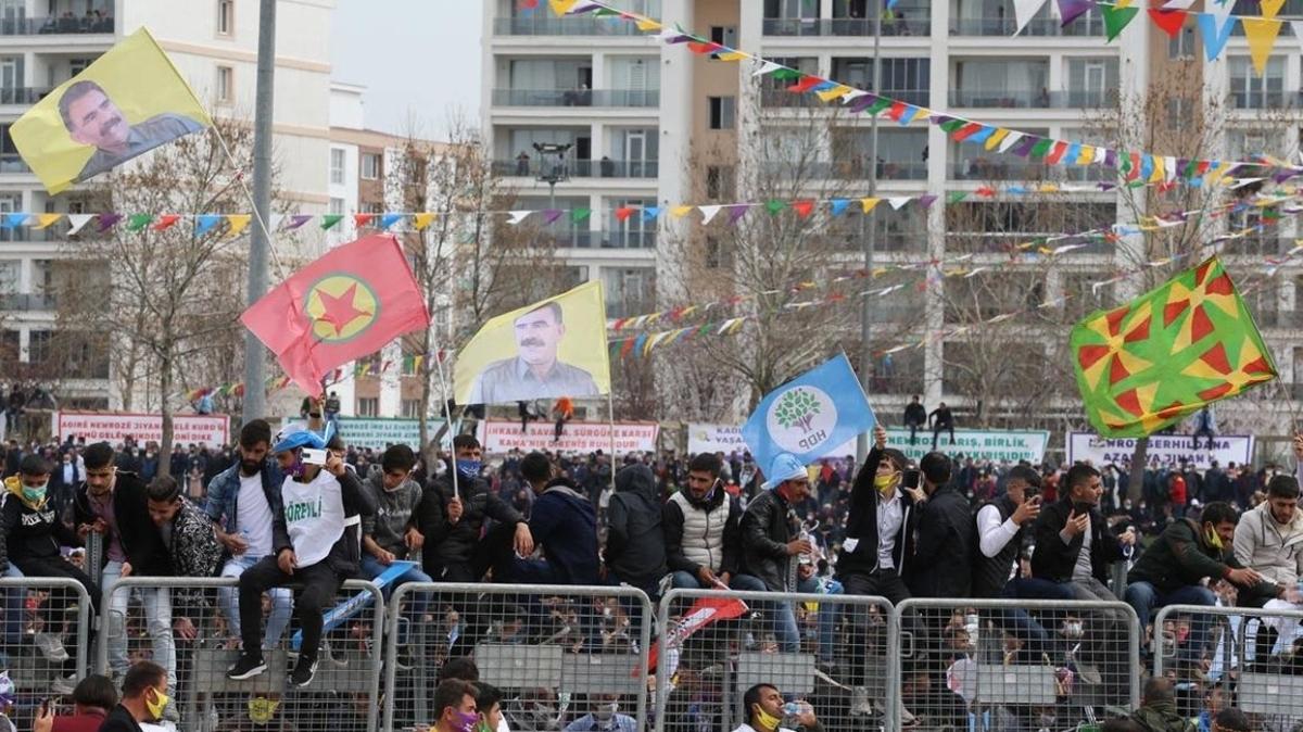 Nevruz kutlamasnda terr rgt PKK'nn eleba calan lehine slogan atld tespit edilmiti: Yeni gelime