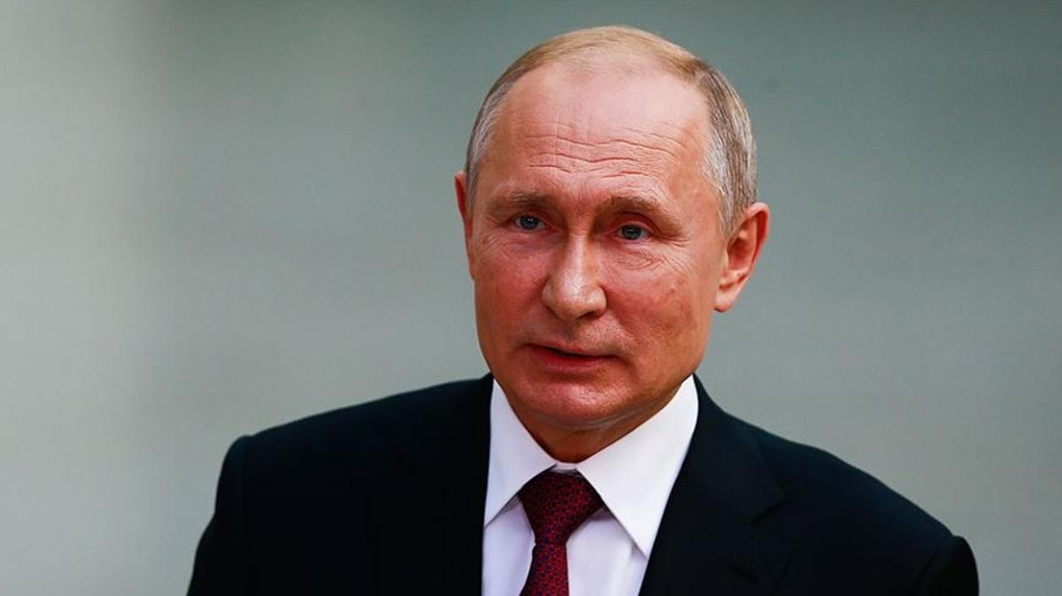Rusya Devlet Bakan Putin, koronavirs as oldu