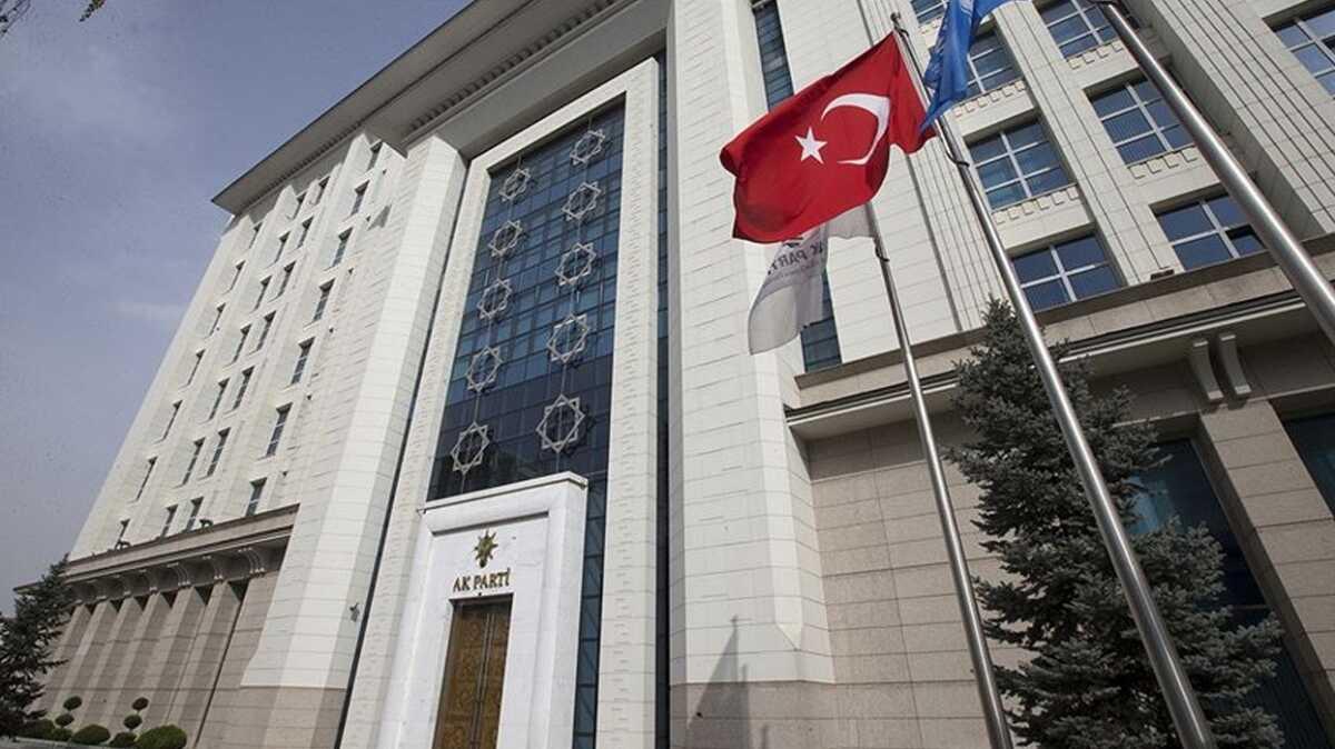 AK Parti MKYK toplants sona erdi