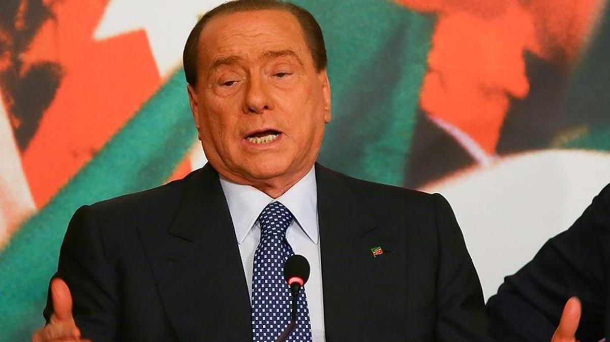 Eski talya Babakan Silvio Berlusconi'nin hastanede olduu ortaya kt