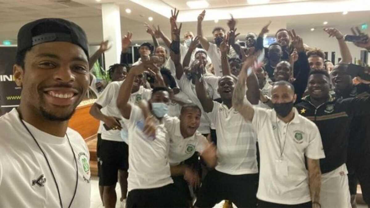 Surinam, Ryan Donk'la bir baka!