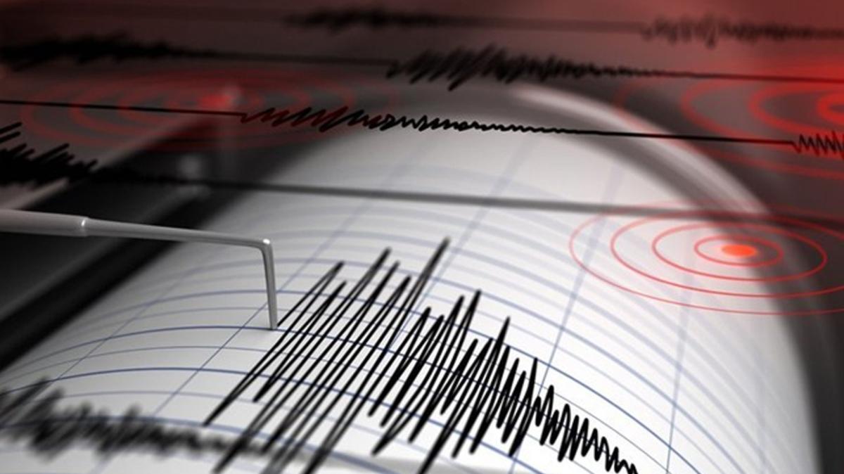 Son Dakika: Ege Denizi'nde deprem meydana geldi