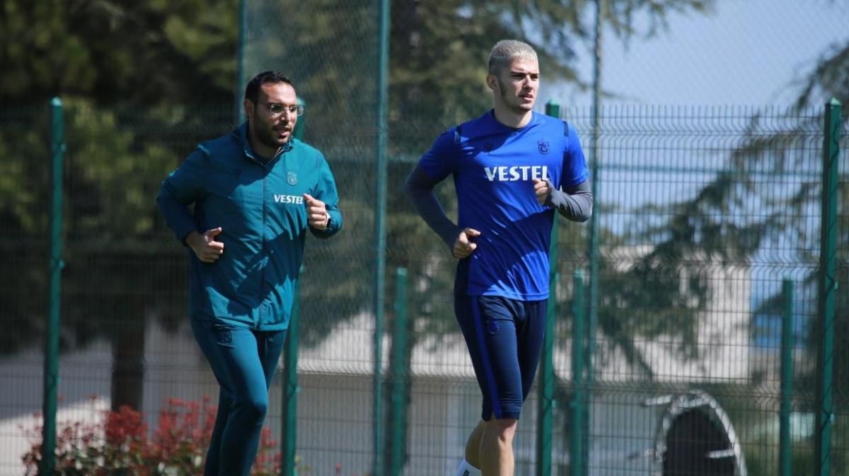 Trabzonspor'da Berat zdemir ve Kamil Ahmet takmdan ayr alt