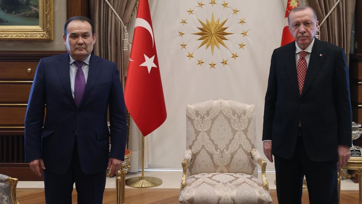 Bakan Erdoan Trk Konseyi Genel Sekreteri Amreyev ile grt
