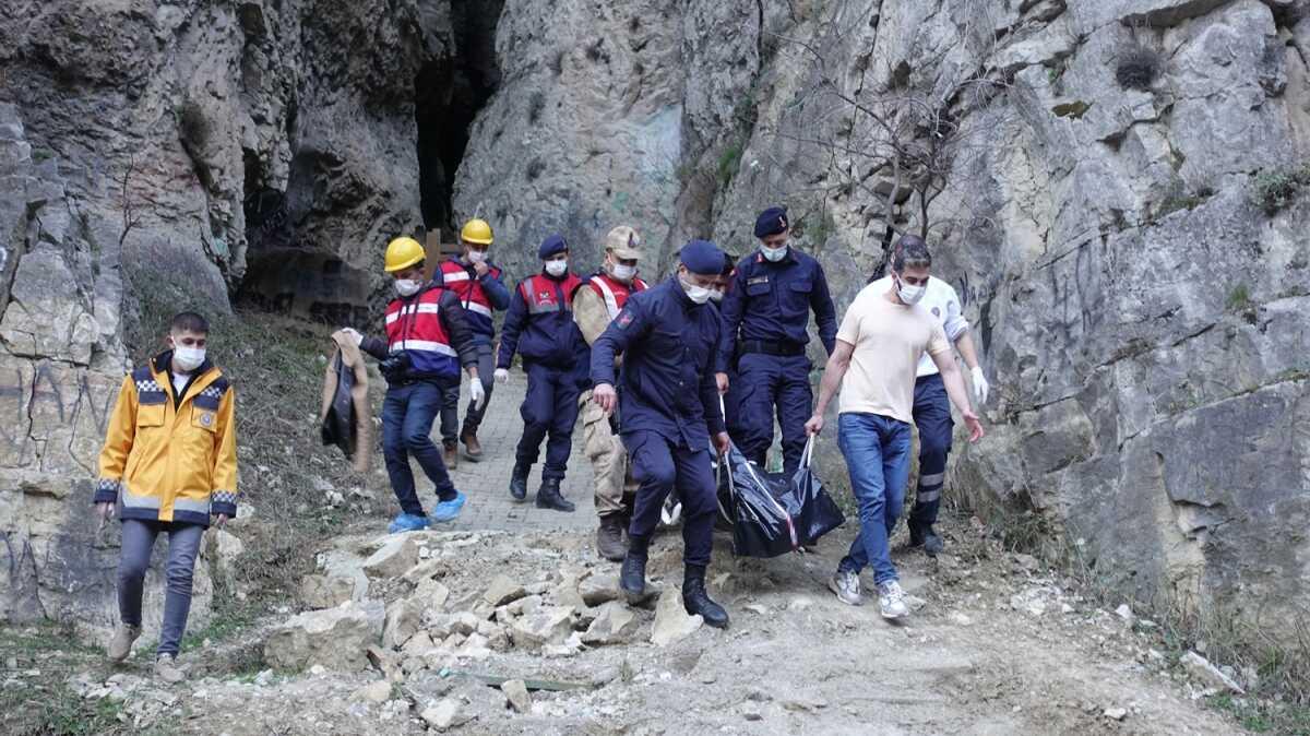 Turistler yry yaparken fark etti: Cehennem Deresi'nde korkun olay