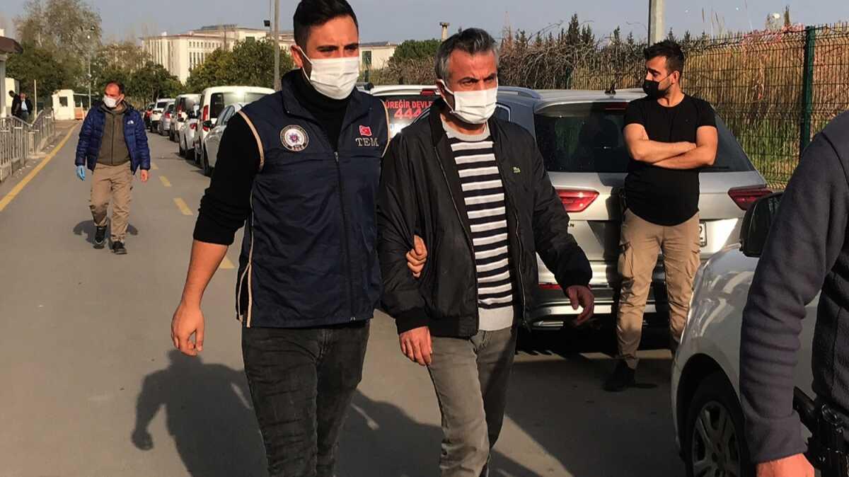 Adana'da FET'ye afak operasyonu: 5 pheli gzaltnda