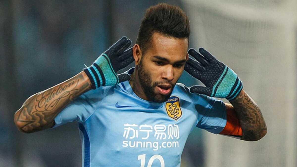 Galatasaray'a fla transfer nerisi: Alex  Teixeira