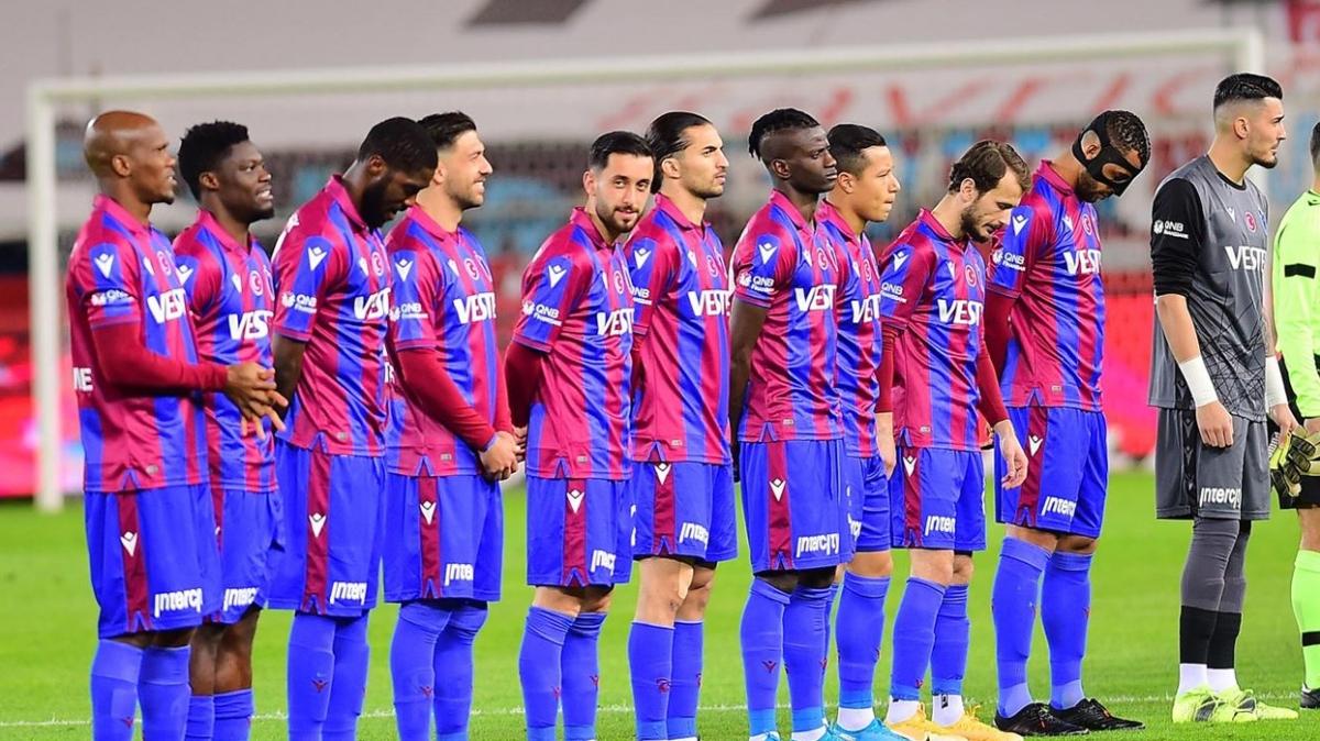 Trabzonspor'da 5 isimle yollar sezon sonu ayrlacak